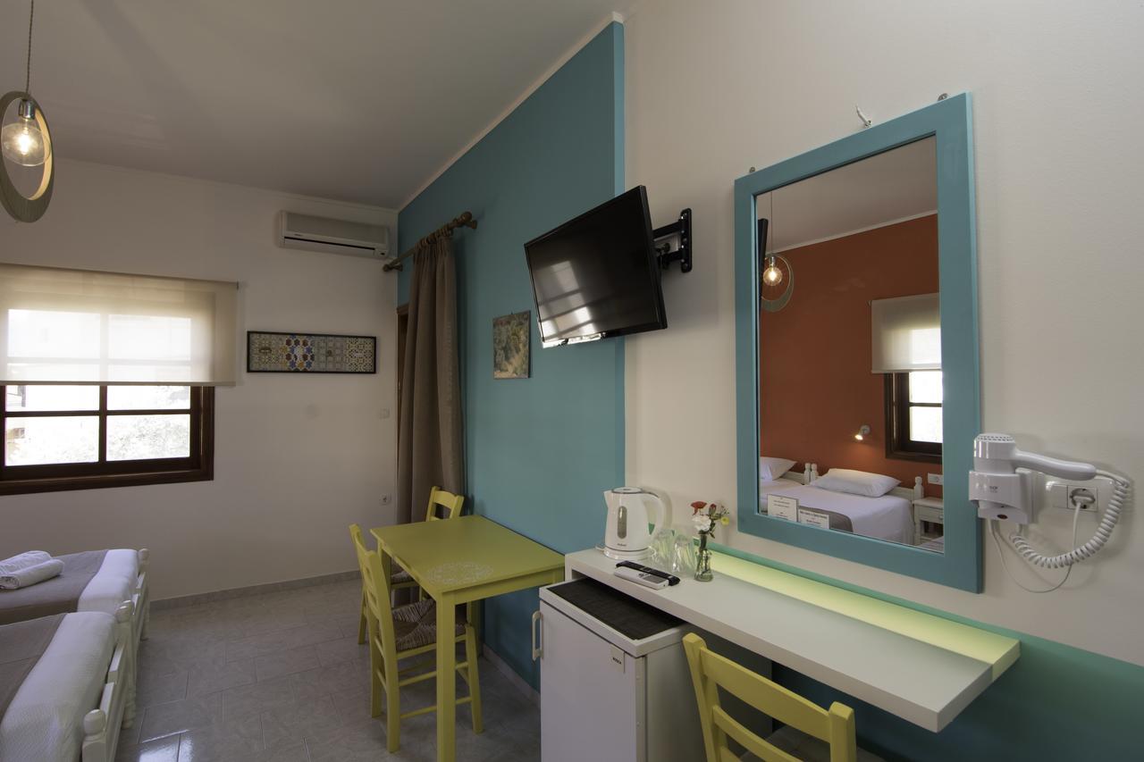 Niki Rooms باليوخورا المظهر الخارجي الصورة