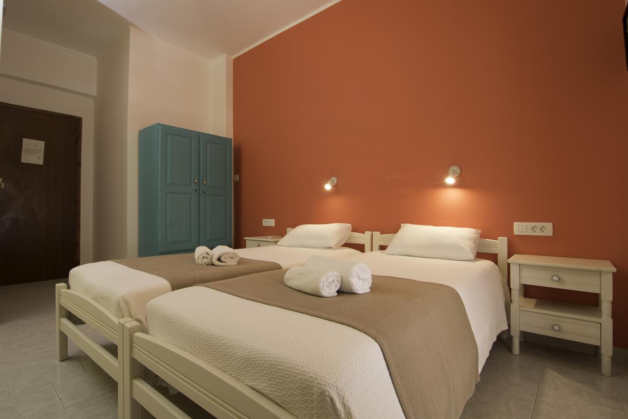 Niki Rooms باليوخورا المظهر الخارجي الصورة